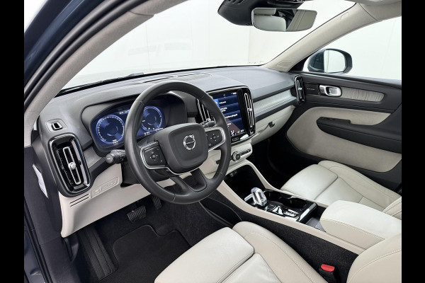 Volvo XC40 1.5 T5 Recharge Inscription AUTOMAAT | TREKHAAK | PANORAMADAK | LEDER| DEALER ONDERHOUDEN| HARMAN KARDON| DODE HOEK SENSOR| 360 CAMERA|