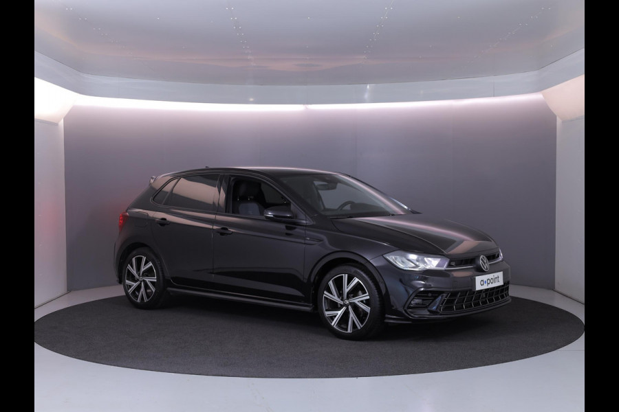 Volkswagen Polo 1.0 TSI R-Line 110 pk Automaat (DSG) | Navigatie via App | Parkeersensoren (Park assist) | Achteruitrijcamera | Adaptieve cruise control | Stoelverwarming | R-Line |