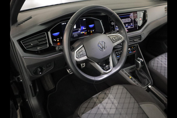Volkswagen Polo 1.0 TSI R-Line 110 pk Automaat (DSG) | Navigatie via App | Parkeersensoren (Park assist) | Achteruitrijcamera | Adaptieve cruise control | Stoelverwarming | R-Line |