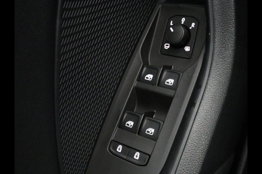 Škoda Octavia 1.5 TSI First Edition | Trekhaak | Stoelverwarming | Adaptive cruise | Carplay | Navigatie | Matrix LED | Keyless | Virtual Cockpit | Sfeerverlichting | Climate control | DAB | Parkeerhulp