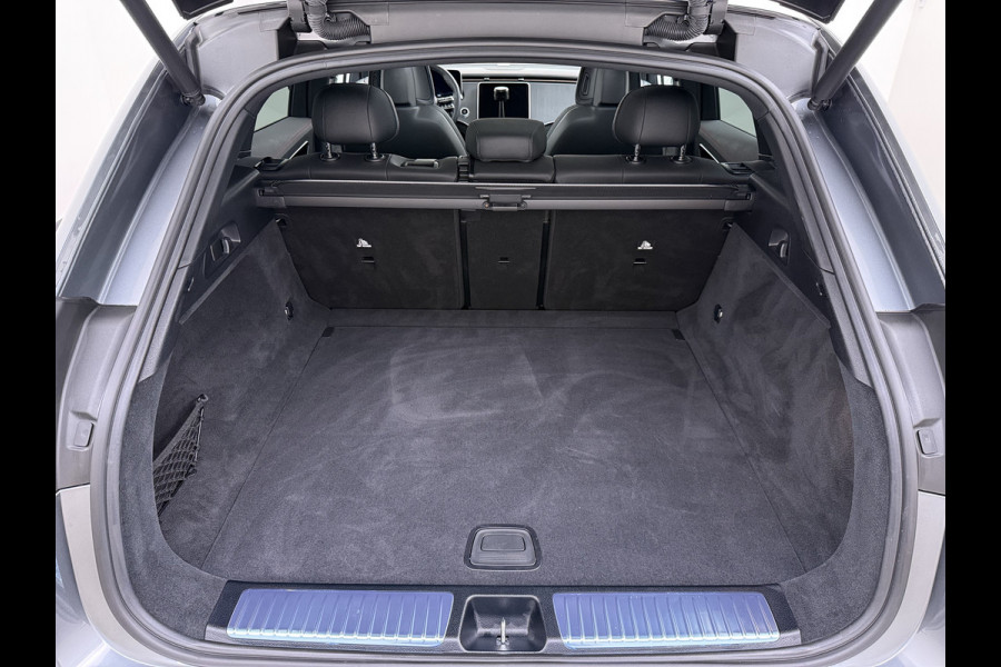 Mercedes-Benz EQE SUV 350+ AMG line 96 kWh | Pano Trekhaak Burmester Memory