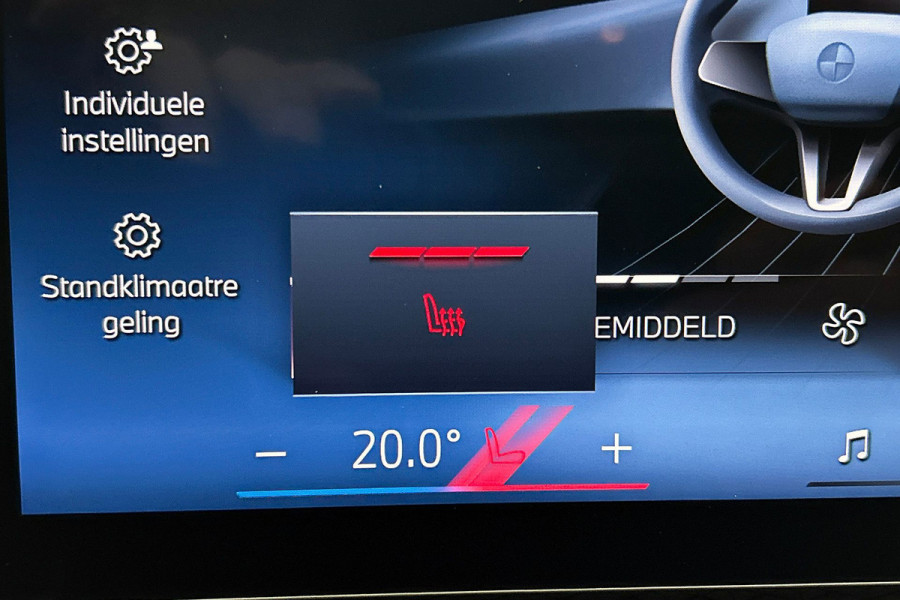 BMW i4 EDrive35 70 kWh M-sportpakket SoH 93,46%(1e Eig, Dealer OndH, Navi Pro, Camera, Carplay, Addapt Cruise, StoelV, PDC V+A,Etc