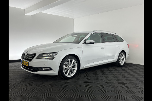 Škoda Superb Combi 1.5 TSI ACT Style Business (INCL.BTW) Aut. *LEATHER-MICROFIBRE | XENON | MEMORY-PACK | NAVI-FULLMAP | CAMERA | KEYLESS | HEATED-COMFORTSEATS | PRIVACY-GLASS | SHIFT-PADDLES | ECC | PDC | CRUISE | 18''ALU*