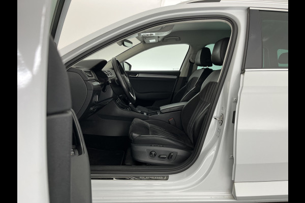 Škoda Superb Combi 1.5 TSI ACT Style Business (INCL.BTW) Aut. *LEATHER-MICROFIBRE | XENON | MEMORY-PACK | NAVI-FULLMAP | CAMERA | KEYLESS | HEATED-COMFORTSEATS | PRIVACY-GLASS | SHIFT-PADDLES | ECC | PDC | CRUISE | 18''ALU*