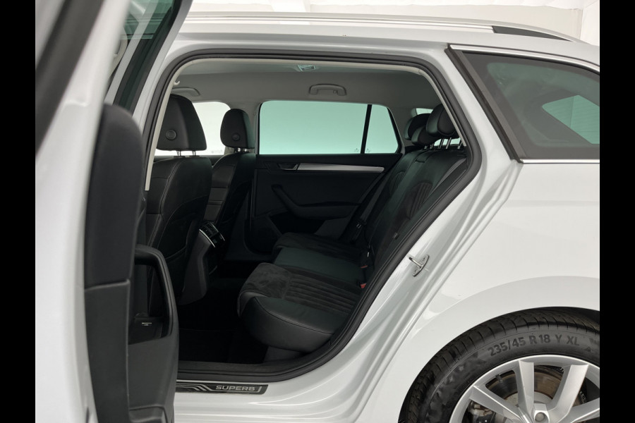 Škoda Superb Combi 1.5 TSI ACT Style Business (INCL.BTW) Aut. *LEATHER-MICROFIBRE | XENON | MEMORY-PACK | NAVI-FULLMAP | CAMERA | KEYLESS | HEATED-COMFORTSEATS | PRIVACY-GLASS | SHIFT-PADDLES | ECC | PDC | CRUISE | 18''ALU*