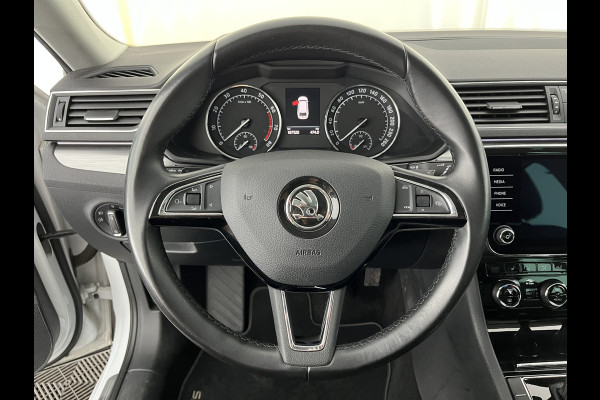 Škoda Superb Combi 1.5 TSI ACT Style Business (INCL.BTW) Aut. *LEATHER-MICROFIBRE | XENON | MEMORY-PACK | NAVI-FULLMAP | CAMERA | KEYLESS | HEATED-COMFORTSEATS | PRIVACY-GLASS | SHIFT-PADDLES | ECC | PDC | CRUISE | 18''ALU*