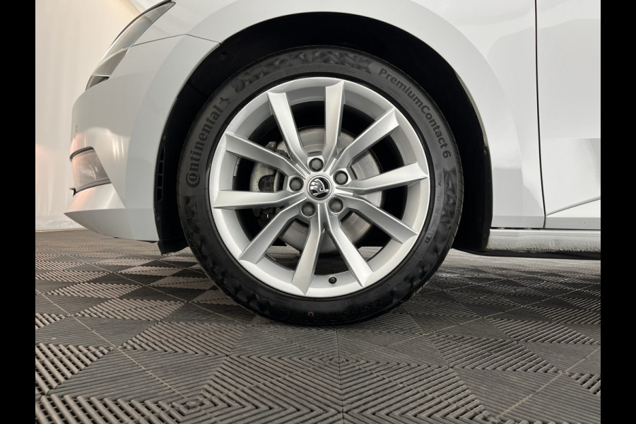 Škoda Superb Combi 1.5 TSI ACT Style Business (INCL.BTW) Aut. *LEATHER-MICROFIBRE | XENON | MEMORY-PACK | NAVI-FULLMAP | CAMERA | KEYLESS | HEATED-COMFORTSEATS | PRIVACY-GLASS | SHIFT-PADDLES | ECC | PDC | CRUISE | 18''ALU*