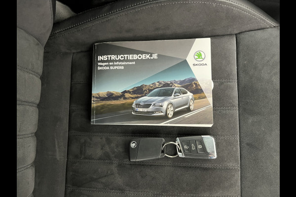 Škoda Superb Combi 1.5 TSI ACT Style Business (INCL.BTW) Aut. *LEATHER-MICROFIBRE | XENON | MEMORY-PACK | NAVI-FULLMAP | CAMERA | KEYLESS | HEATED-COMFORTSEATS | PRIVACY-GLASS | SHIFT-PADDLES | ECC | PDC | CRUISE | 18''ALU*