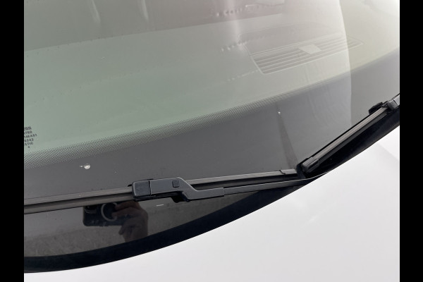 Škoda Superb Combi 1.5 TSI ACT Style Business (INCL.BTW) Aut. *LEATHER-MICROFIBRE | XENON | MEMORY-PACK | NAVI-FULLMAP | CAMERA | KEYLESS | HEATED-COMFORTSEATS | PRIVACY-GLASS | SHIFT-PADDLES | ECC | PDC | CRUISE | 18''ALU*