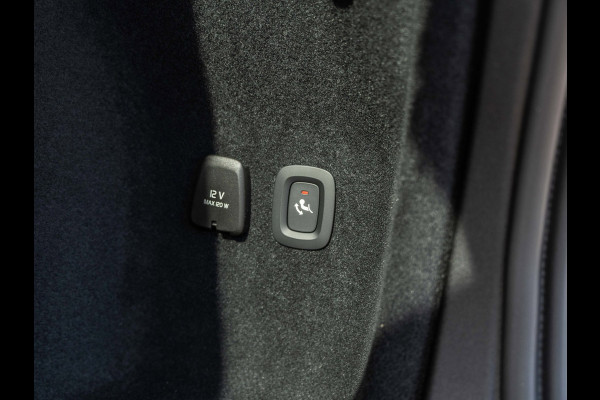 Volvo V60 2.0 T8 PHEV 455PK AWD Ultra Dark | Pano | B&W Sound | Leder | Ventilatie | BTW