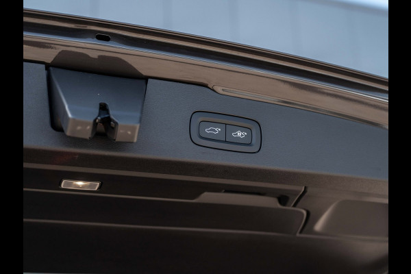 Volvo V60 2.0 T8 PHEV 455PK AWD Ultra Dark | Pano | B&W Sound | Leder | Ventilatie | BTW