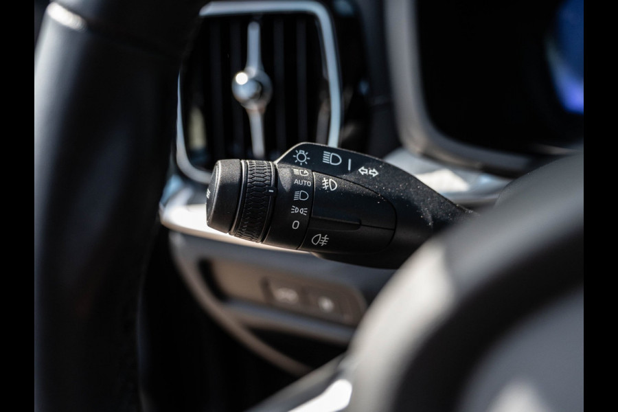 Volvo V60 2.0 T8 PHEV 455PK AWD Ultra Dark | Pano | B&W Sound | Leder | Ventilatie | BTW