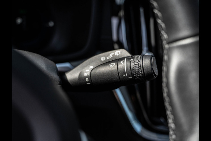 Volvo V60 2.0 T8 PHEV 455PK AWD Ultra Dark | Pano | B&W Sound | Leder | Ventilatie | BTW