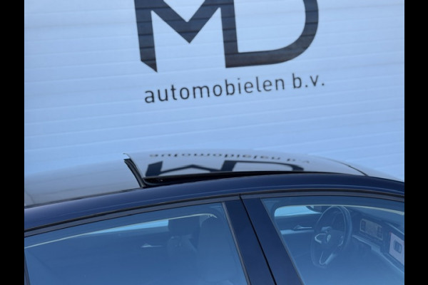 Volkswagen Golf 1.5 TSI Life -Panoramadak-LED-Sfeer-Trekhaak