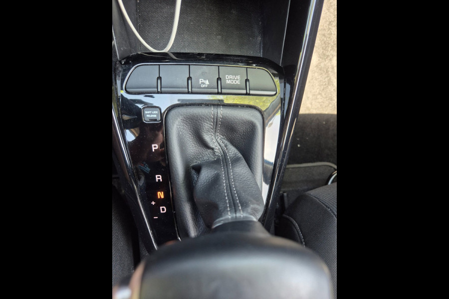 Kia Rio T-GDi MHEV Dynamic Plus Line Camera CarPlay ACC Navi NAP Automaat Hybride Stoelverwarming LED
