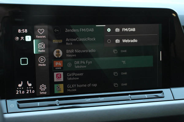 Volkswagen Golf Variant 1.5 TSI 131pk Life Navigatie Apple Carplay/Android Auto Adaptive Cruise Control Parkeersensoren Camera Park Assist Stoel- en stuurverwarming Virtual Cockpit Climatronic