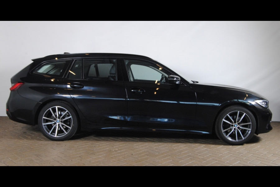 BMW 3 Serie Touring 320i Executive Ed. | Carplay |Virtual Cockpit.| Nieuw model