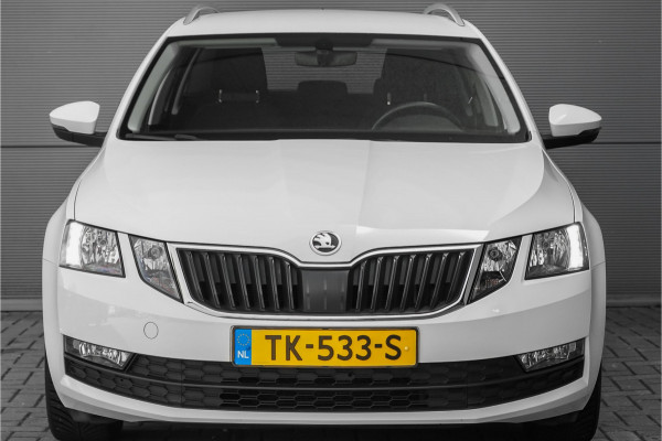 Škoda Octavia Combi 1.0 TSI Greentech Ambition Business Navi CarPlay