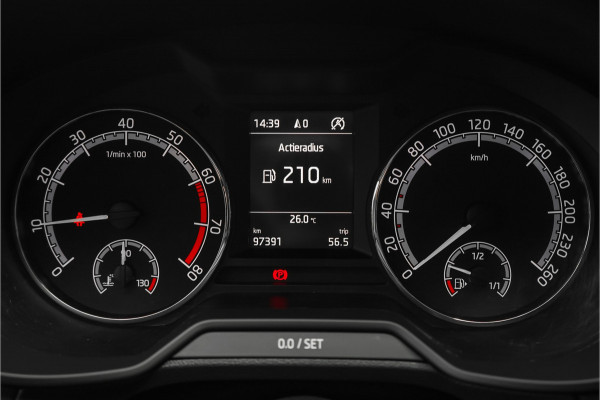 Škoda Octavia Combi 1.0 TSI Greentech Ambition Business Navi CarPlay
