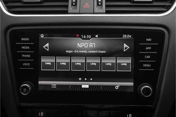 Škoda Octavia Combi 1.0 TSI Greentech Ambition Business Navi CarPlay