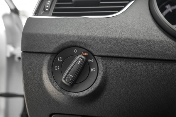 Škoda Octavia Combi 1.0 TSI Greentech Ambition Business Navi CarPlay