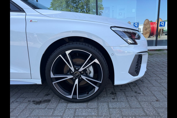 Audi A3 Sportback 40 TFSI e Advanced edition S Line - Automaat - Navi - Winterpakket