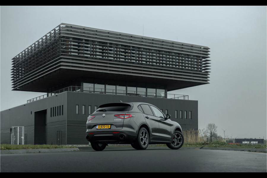 Alfa Romeo Stelvio MY23 2.0 T GME AWD Sprint 280PK | Panoramadak | Veloce interieur | Facelift |