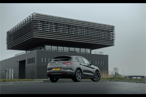 Alfa Romeo Stelvio MY23 2.0 T GME AWD Sprint 280PK | Panoramadak | Veloce interieur | Facelift |