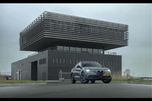 Alfa Romeo Stelvio MY23 2.0 T GME AWD Sprint 280PK | Panoramadak | Veloce interieur | Facelift |