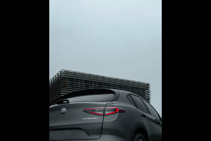 Alfa Romeo Stelvio MY23 2.0 T GME AWD Sprint 280PK | Panoramadak | Veloce interieur | Facelift |