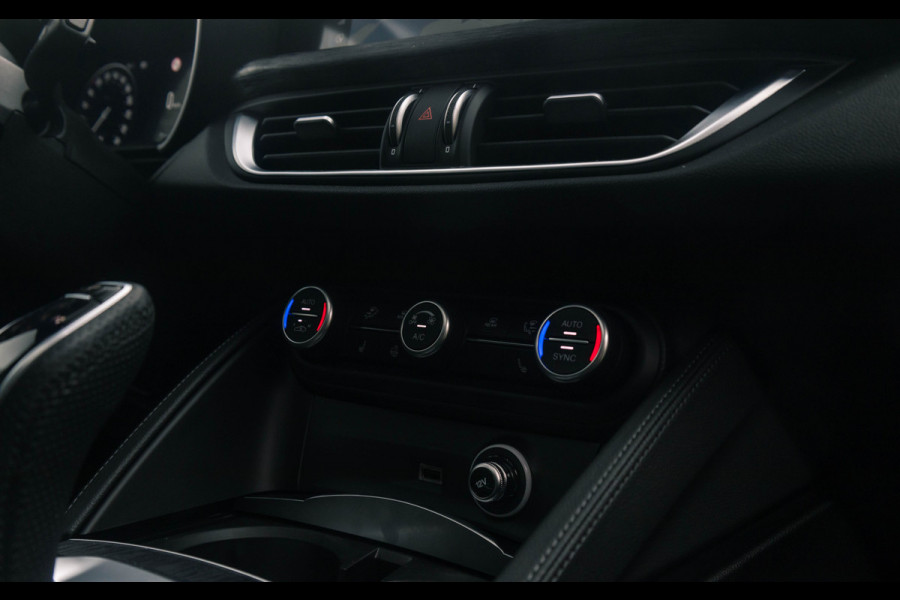 Alfa Romeo Stelvio MY23 2.0 T GME AWD Sprint 280PK | Panoramadak | Veloce interieur | Facelift |