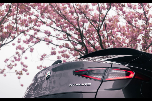 Alfa Romeo Stelvio MY23 2.0 T GME AWD Sprint 280PK | Panoramadak | Veloce interieur | Facelift |
