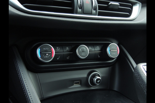 Alfa Romeo Stelvio MY23 2.0 T GME AWD Sprint 280PK | Panoramadak | Veloce interieur | Facelift |