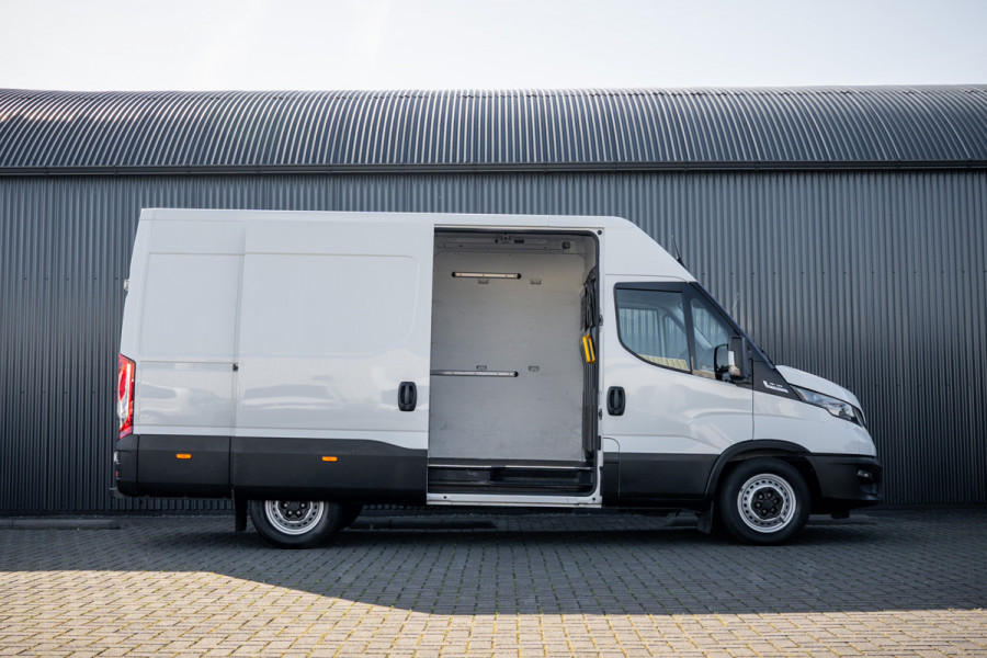 Iveco Daily 35S16 | 160 PK | L2H2 | Automaat | 3-Zits | Climate | Airco