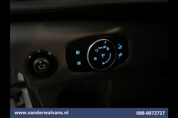 Ford Transit 2.0 TDCI 130pk Bakwagen Laadklep Euro6 Airco | Cruisecontrol | Verwarmde Voorruit | 960kg laadvermogen Bijrijdersbank