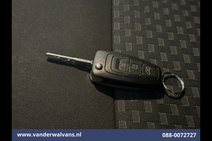 Ford Transit 2.0 TDCI 130pk Bakwagen Laadklep Euro6 Airco | Cruisecontrol | Verwarmde Voorruit | 960kg laadvermogen Bijrijdersbank