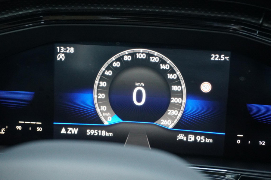 Volkswagen T-Cross 1.0 TSI Life + CAMERA / TREKHAAK / APPLE CARPLAY