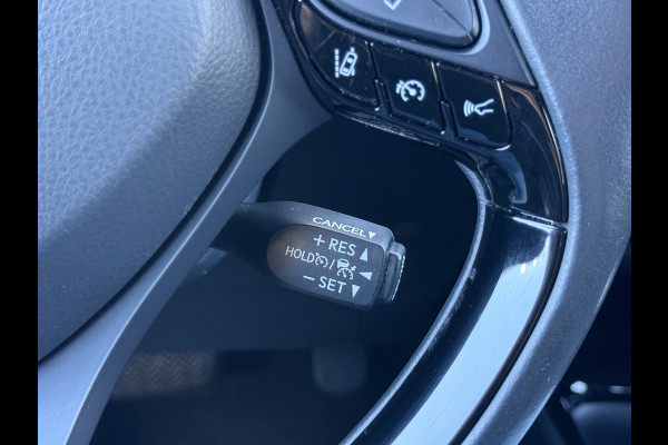 Toyota C-HR 2.0 Hybrid Team D | ACC | CarPlay | Camera | Keyless | 18 inch