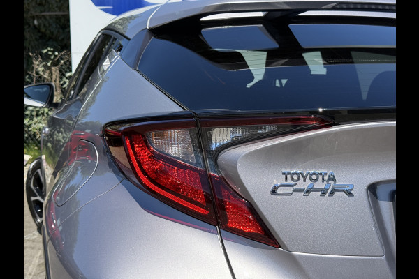 Toyota C-HR 2.0 Hybrid Team D | ACC | CarPlay | Camera | Keyless | 18 inch