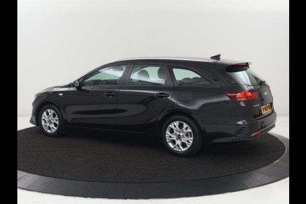 Kia Ceed 1.0 T-GDi ComfortLine | Adaptive cruise | Carplay | Camera | DAB | Climate control | Bluetooth | 16'' lichtmetalen velgen