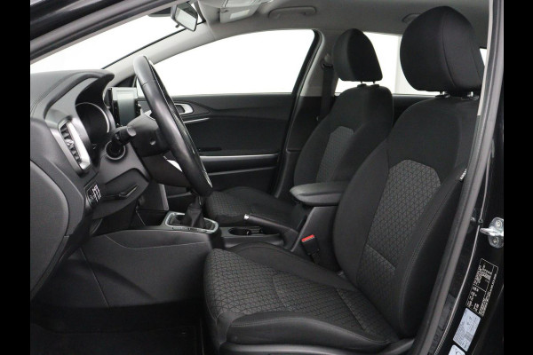 Kia Ceed 1.0 T-GDi ComfortLine | Adaptive cruise | Carplay | Camera | DAB | Climate control | Bluetooth | 16'' lichtmetalen velgen