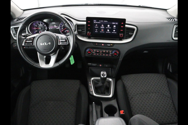 Kia Ceed 1.0 T-GDi ComfortLine | Adaptive cruise | Carplay | Camera | DAB | Climate control | Bluetooth | 16'' lichtmetalen velgen