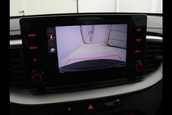 Kia Ceed 1.0 T-GDi ComfortLine | Adaptive cruise | Carplay | Camera | DAB | Climate control | Bluetooth | 16'' lichtmetalen velgen