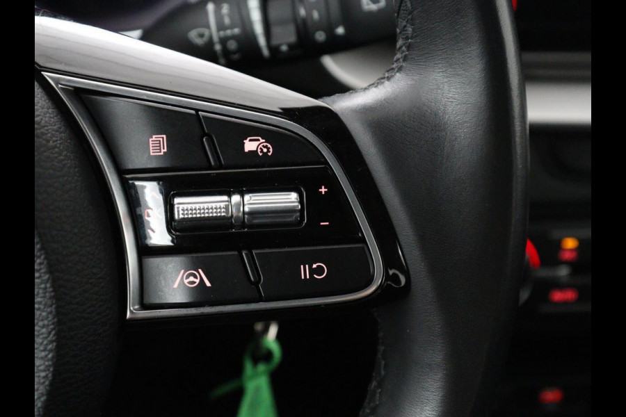 Kia Ceed 1.0 T-GDi ComfortLine | Adaptive cruise | Carplay | Camera | DAB | Climate control | Bluetooth | 16'' lichtmetalen velgen