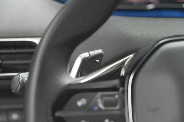 Peugeot 3008 PureTech 130 EAT8 GT Black Pack | Camera | Adaptieve Cruise Control | Elektronische Kofferklep | Apple Carplay