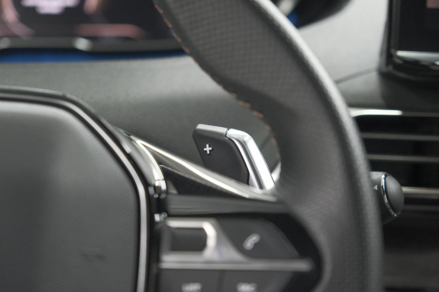 Peugeot 3008 PureTech 130 EAT8 GT Black Pack | Camera | Adaptieve Cruise Control | Elektronische Kofferklep | Apple Carplay