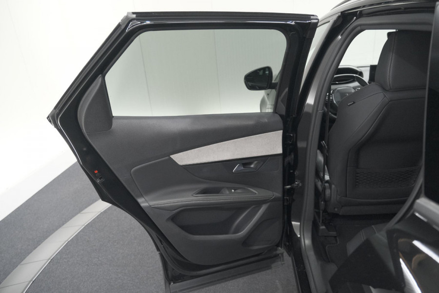 Peugeot 3008 PureTech 130 EAT8 GT Black Pack | Camera | Adaptieve Cruise Control | Elektronische Kofferklep | Apple Carplay