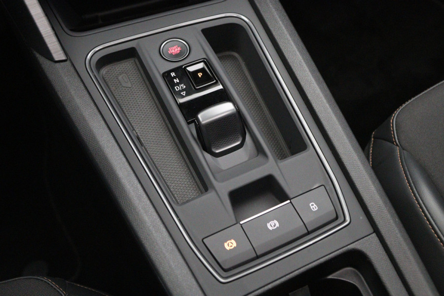 CUPRA Formentor 1.4 e-Hybrid 204 PK Performance PHEV, Panoramadak, Kuipstoelen, Memory, Adap. Cruise Control