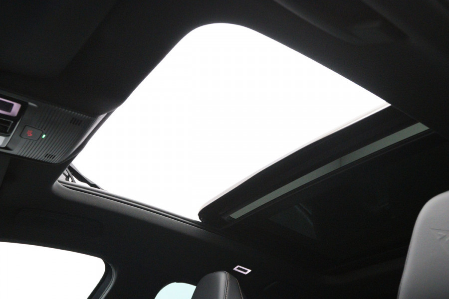 CUPRA Formentor 1.4 e-Hybrid 204 PK Performance PHEV, Panoramadak, Kuipstoelen, Memory, Adap. Cruise Control