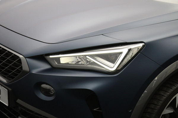 CUPRA Formentor 1.4 e-Hybrid 204 PK Performance PHEV, Panoramadak, Kuipstoelen, Memory, Adap. Cruise Control